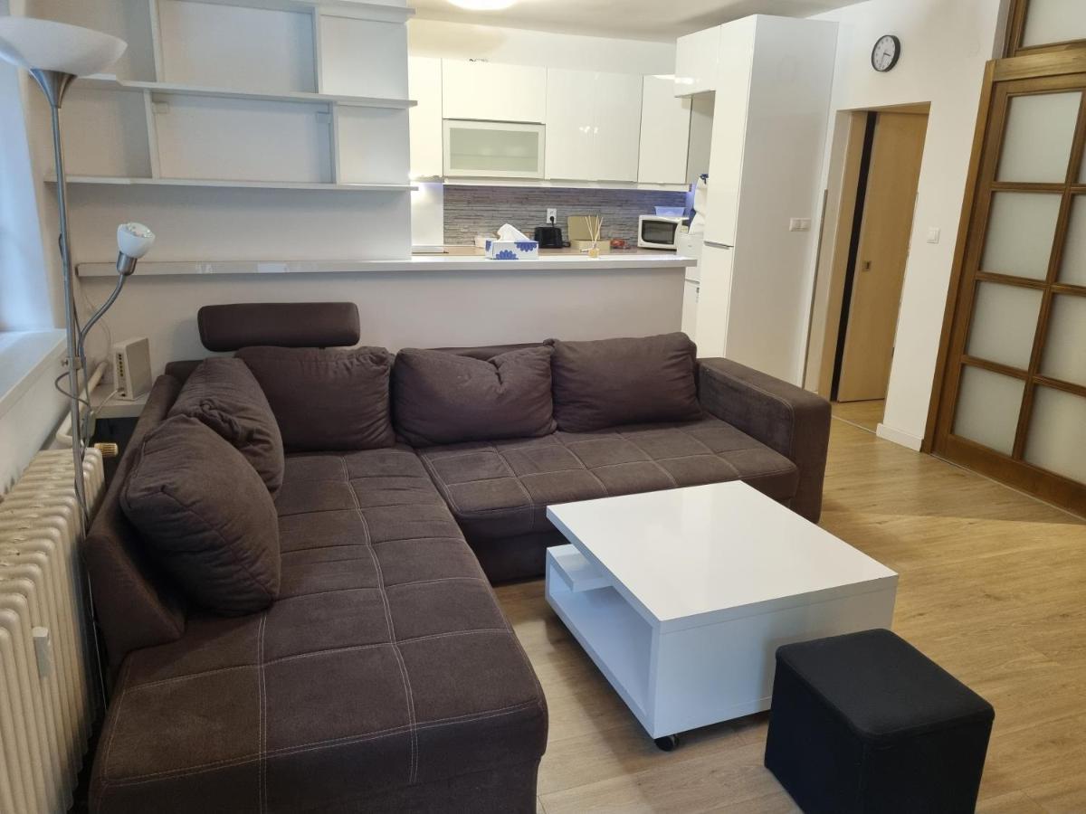 Family Apartman V Centre Mesta Bratislava Apartment Exterior photo